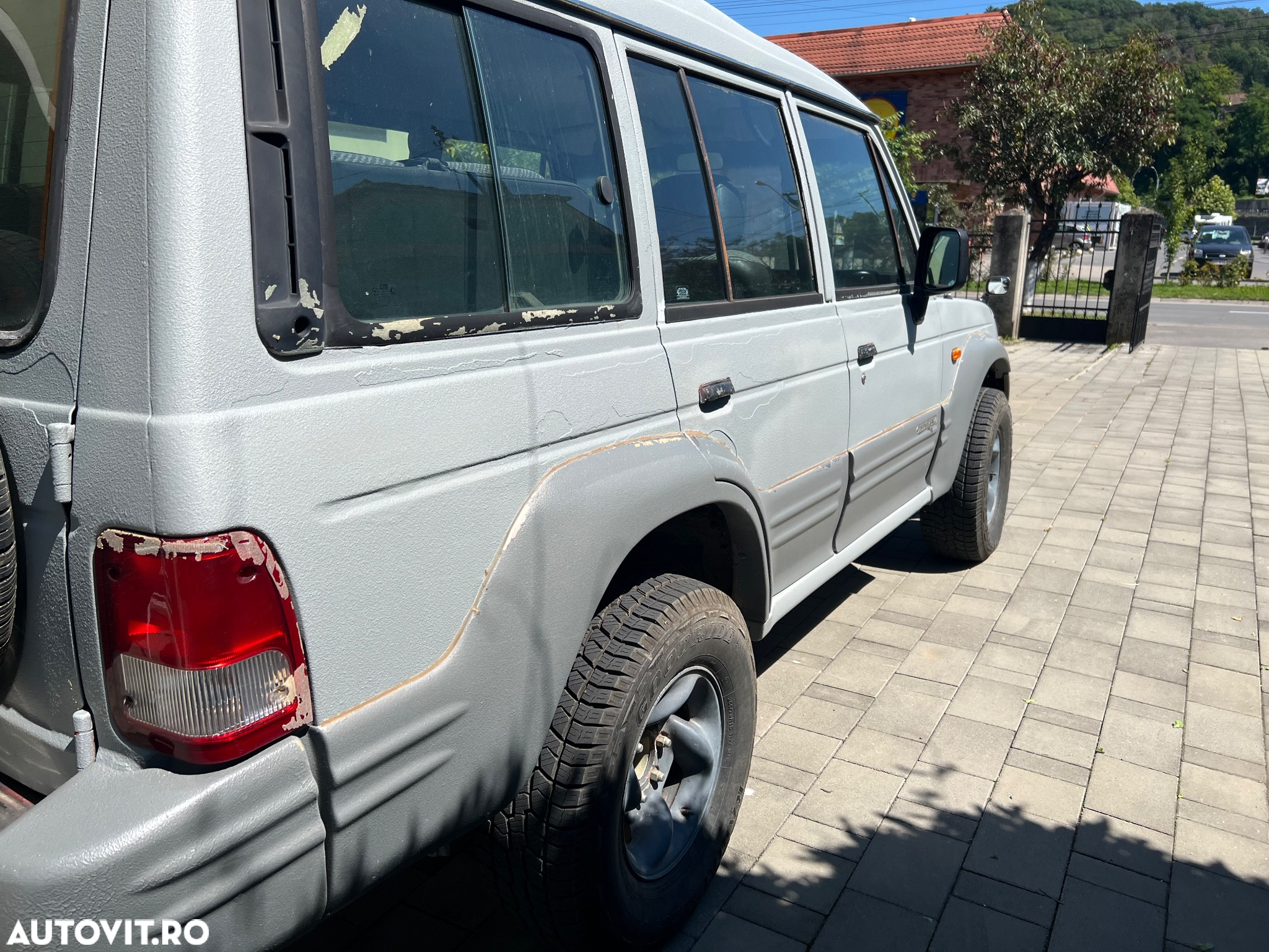 Hyundai Galloper - 3