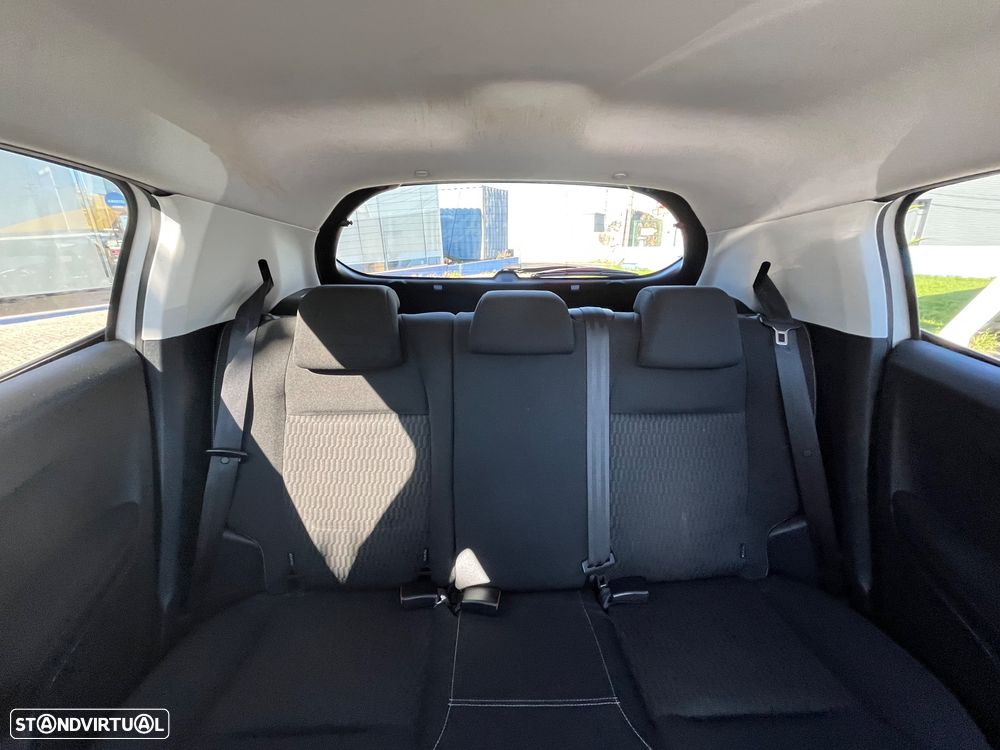 Peugeot 208 1.2 PureTech Active - 44