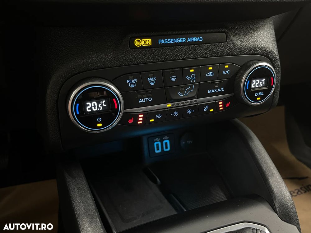 Ford Focus 1.0 EcoBoost Connected - 18