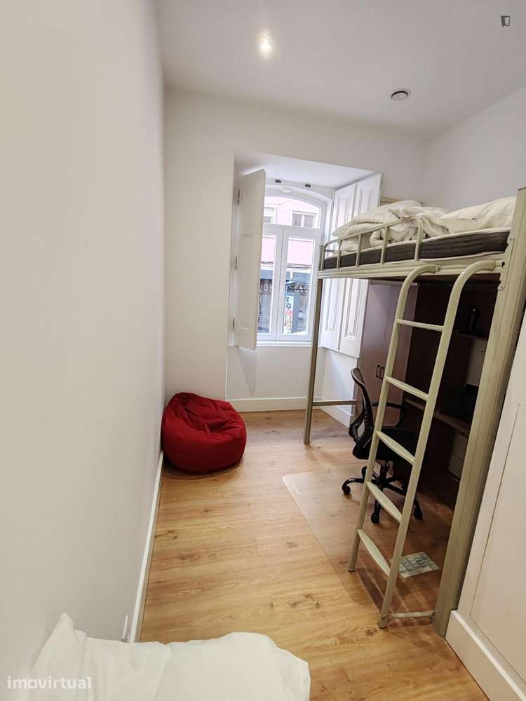 Quarto - localizado em Lisbon - Grande imagem: 4/16
