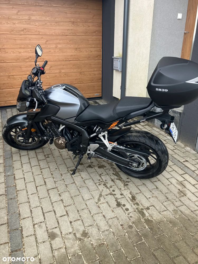 Honda CB - 6