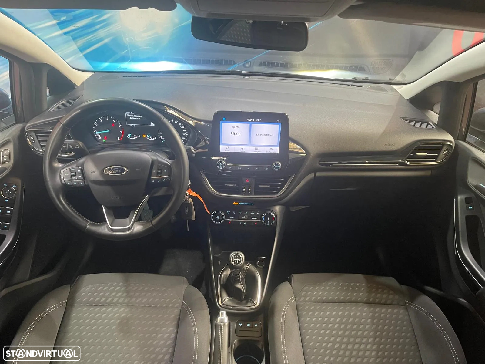 Ford Fiesta 1.0 EcoBoost S&S TITANIUM - 27