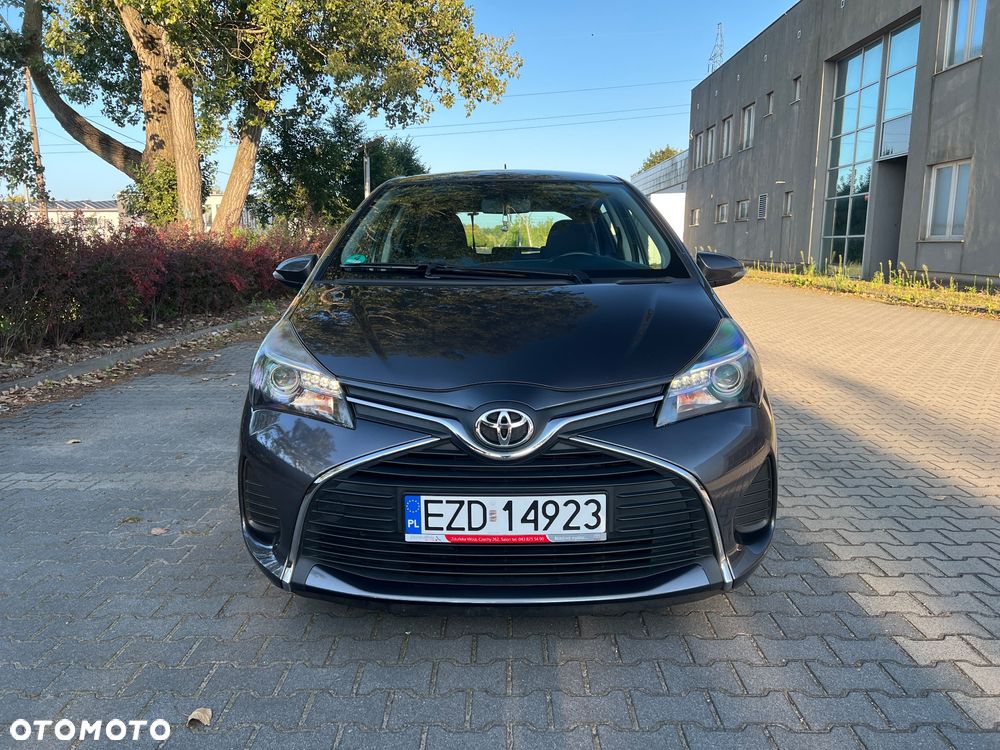 Toyota Yaris 1.33 Premium - 2