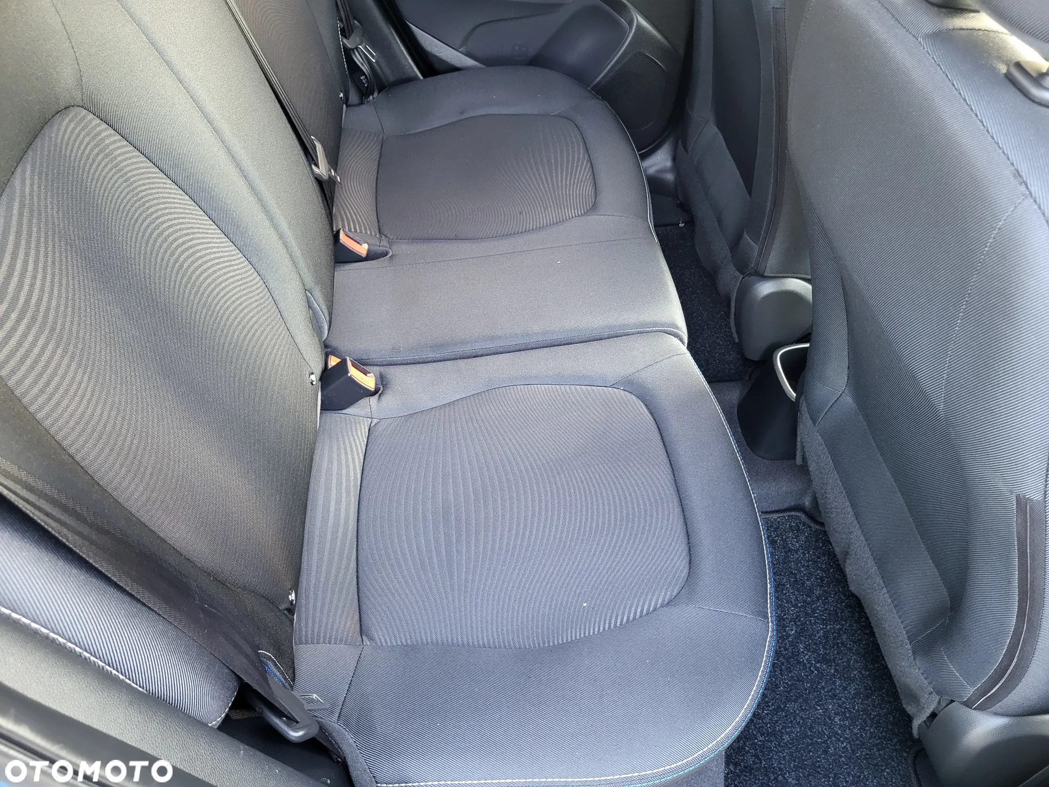 Hyundai i10 1.0 BlueDrive Access 4os - 17