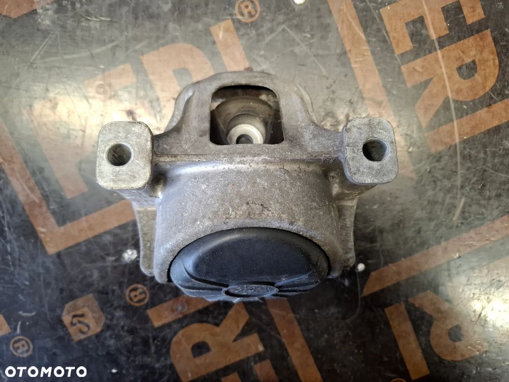 Poduszka Łapa Silnika Lewa Audi A4 B8 A5 Q5 8K0199381GK - 3