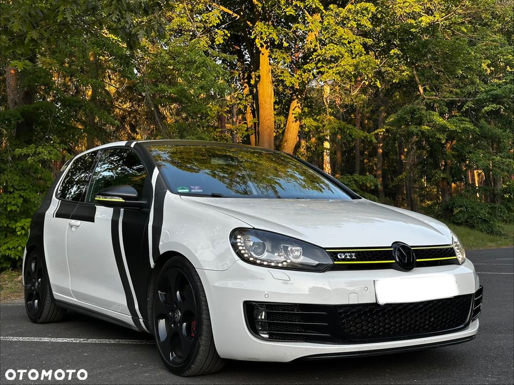Volkswagen Golf 2.0 TSI 4Mot R - 9