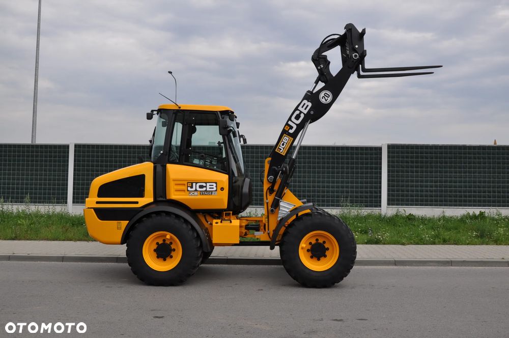 JCB WLS 409 SV FABRYCZNIE NOWA ! DOSTĘPNA OD RĘKI ! WIDŁY DO PALET SZYBKOZŁĄCZE HYDRAULICZNE - 25