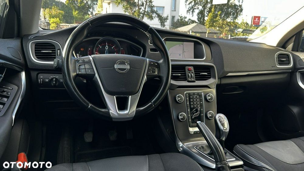 Volvo V40 - 9