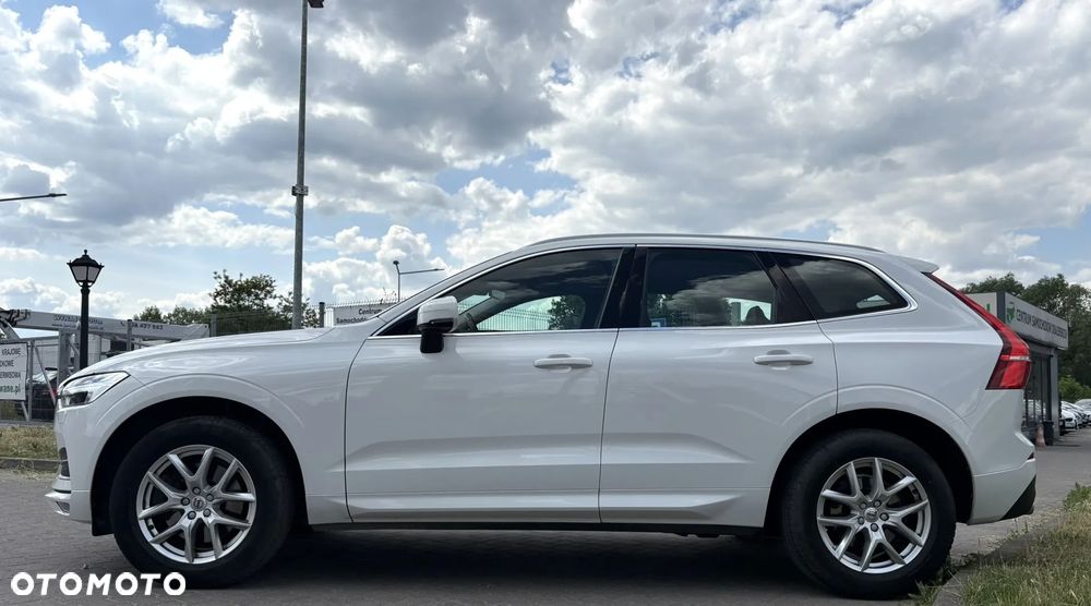 Volvo XC 60 D4 SCR AWD Momentum - 4