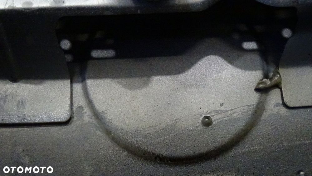 KLAPA TYŁ BAGAŻNIKA VOLKSWAGEN TOURAN 1.9TDI - 23