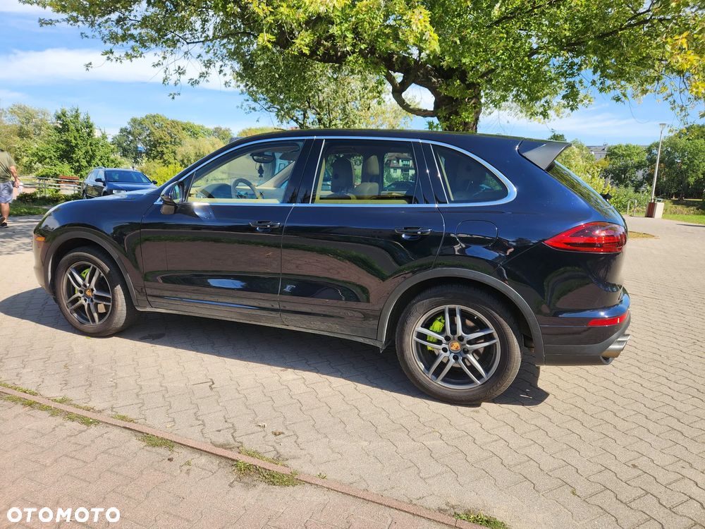Porsche Cayenne S E-Hybrid - 6