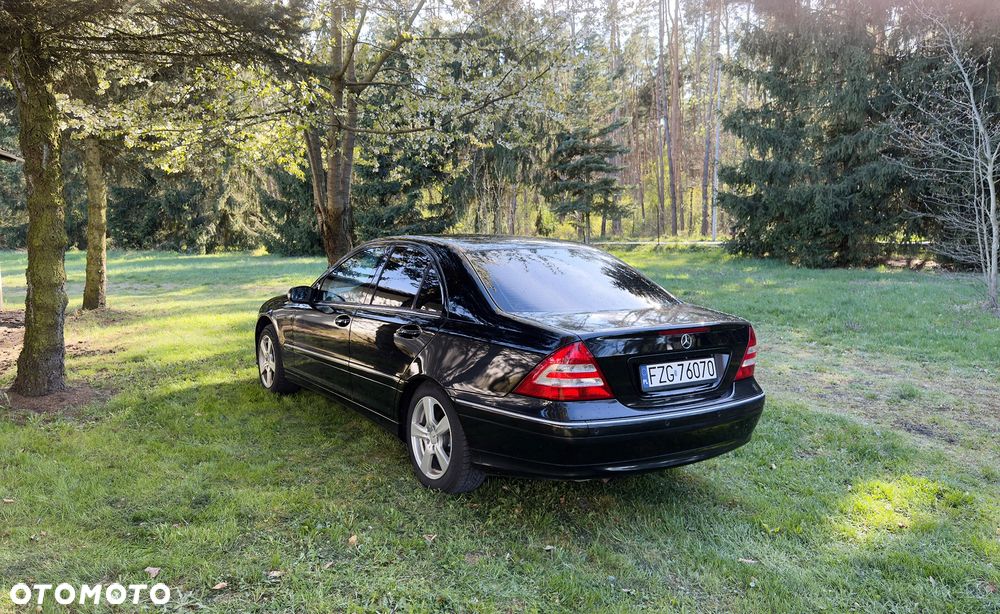 Mercedes-Benz Klasa C - 2
