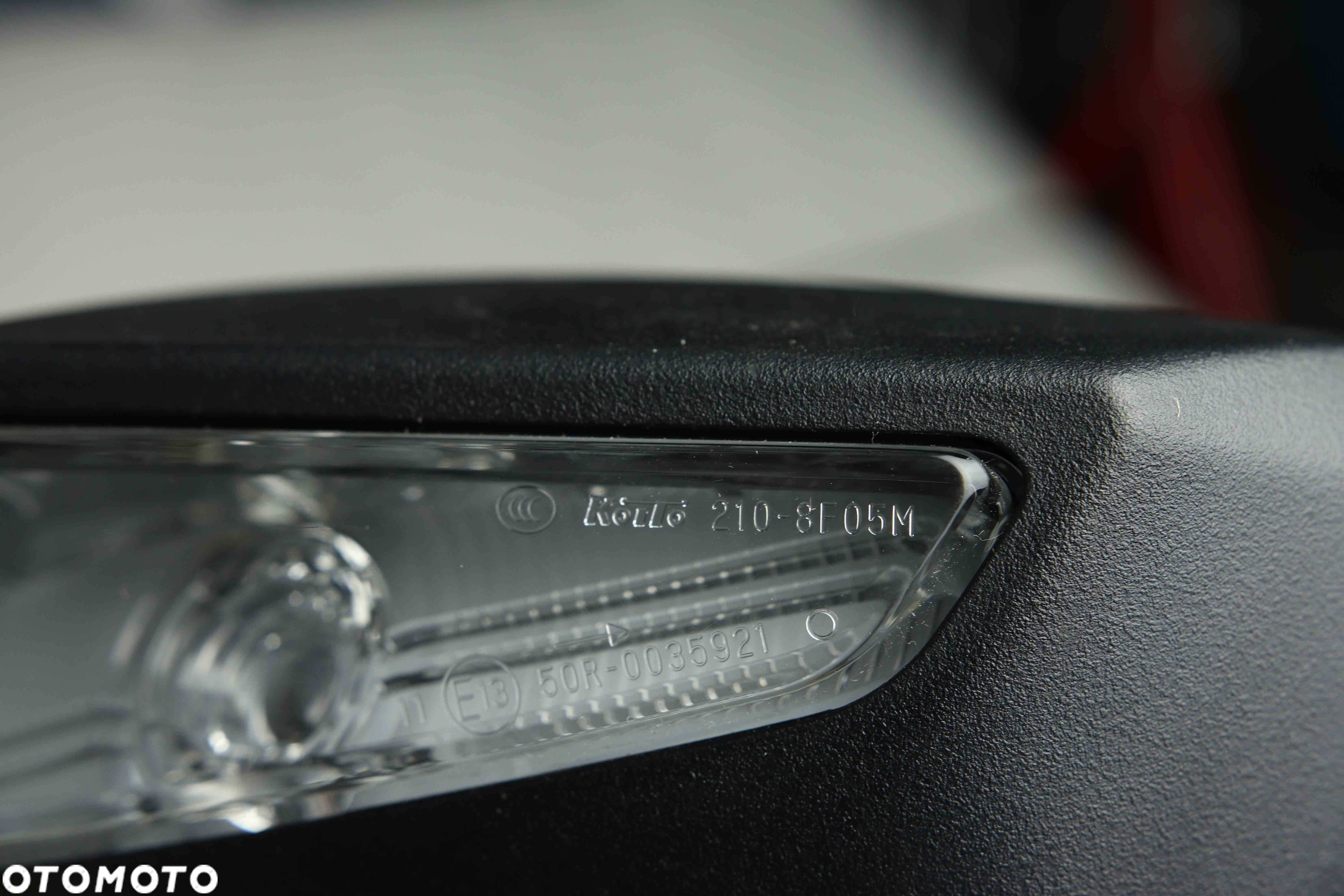 Lusterka (Prawe Bez Tylnego Dekla) Honda Forza 125/300 18' - 21' - 5