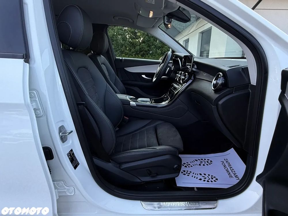 Mercedes-Benz GLC 200 d 4Matic 9G-TRONIC AMG Line - 33