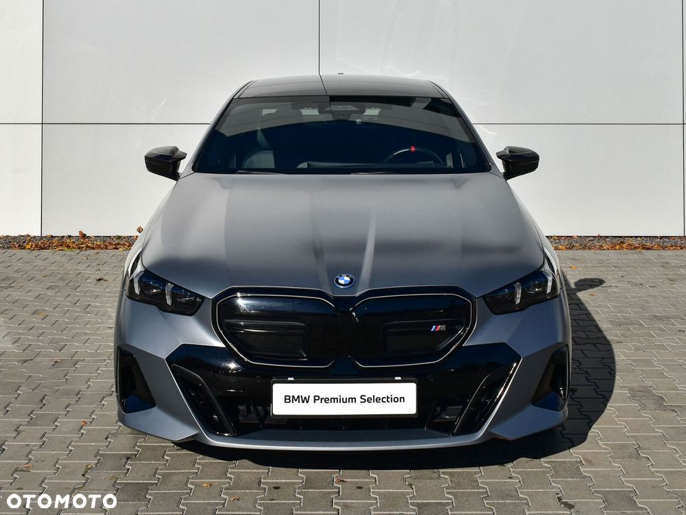 BMW i5 83.9kWh M60 xDrive - 8