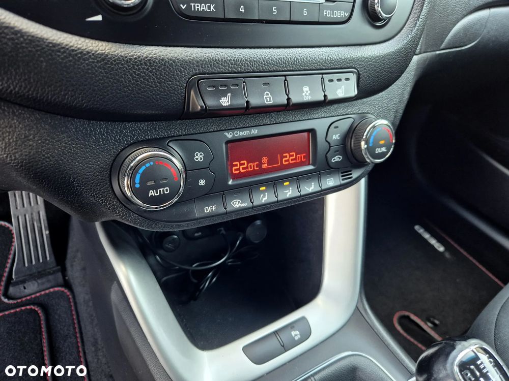 Kia Ceed 1.6 GDI Fifa World Cup Edition - 27