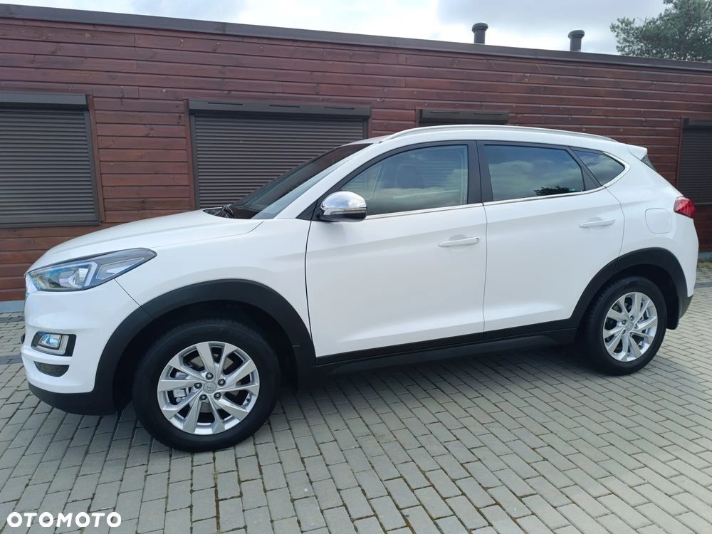 Hyundai Tucson 1.6 GDI BlueDrive Style 2WD - 25