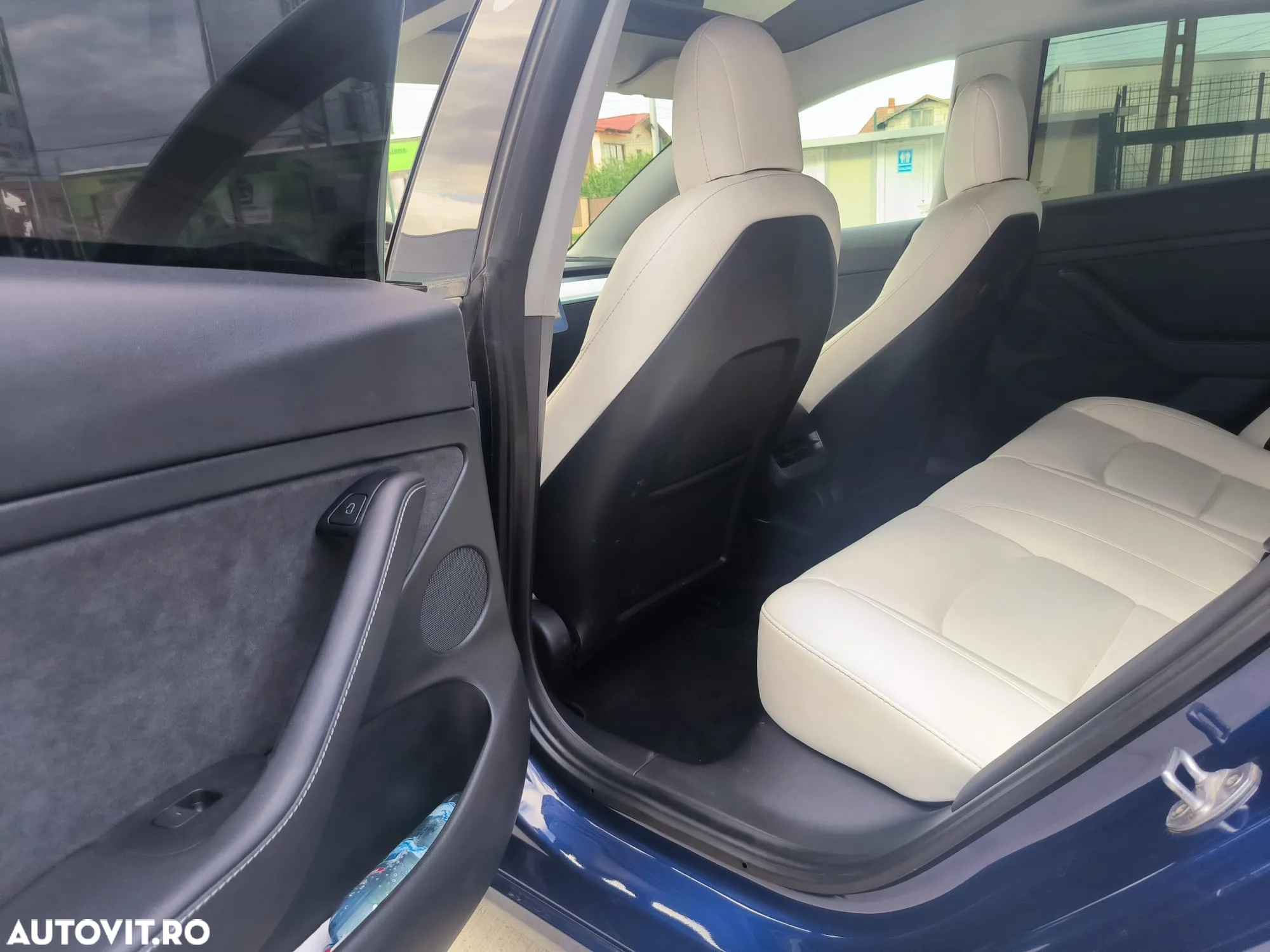 Tesla Model 3 Langstreckenbatterie Allradantrieb Dual Motor Performance - 12