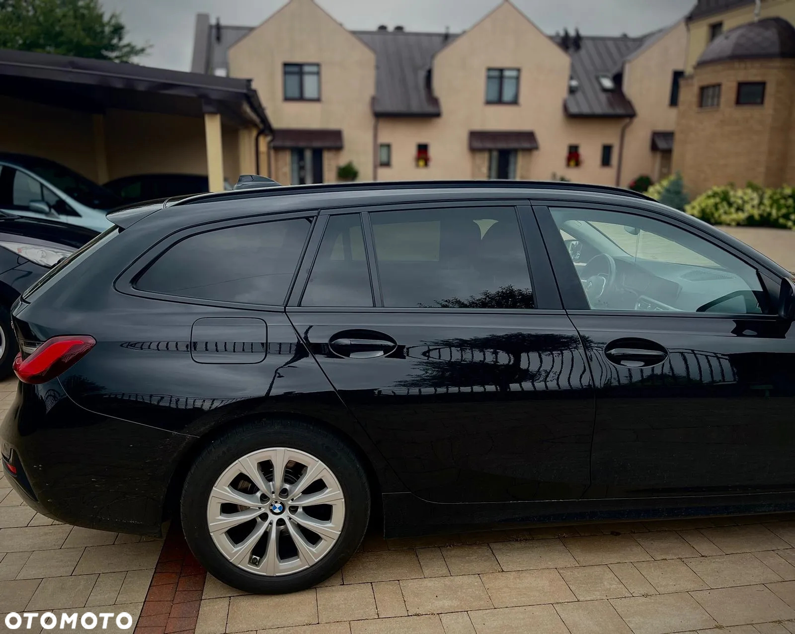 BMW Seria 3 318d Touring - 6