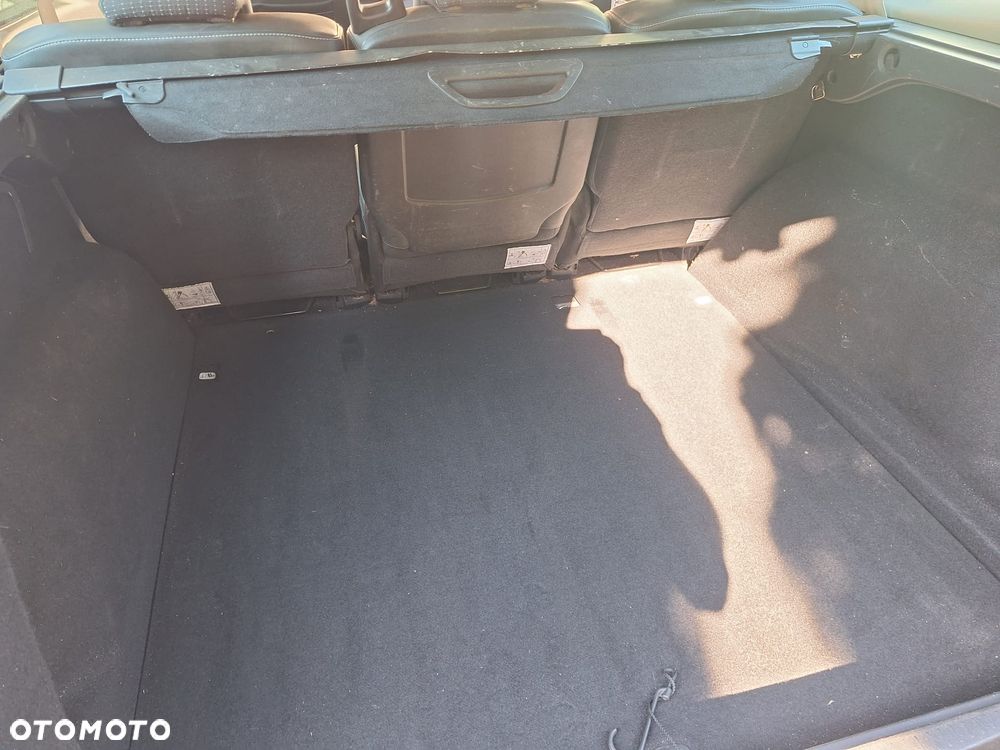 Renault Grand Scenic - 13