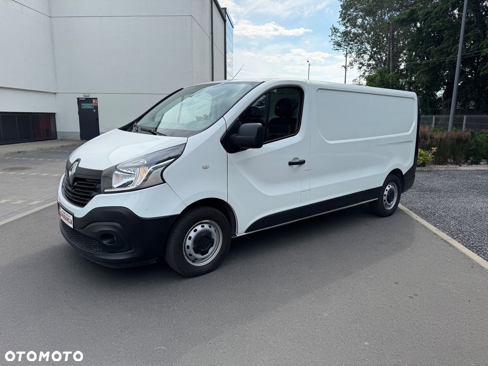 Renault Trafic - 1