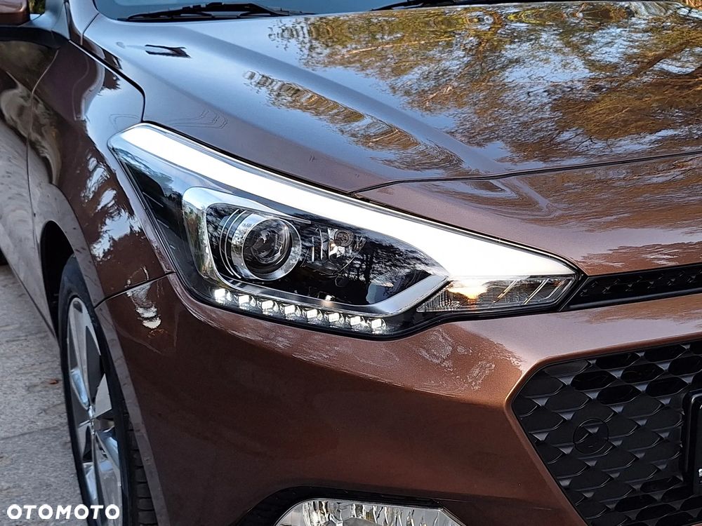 Hyundai i20 1.4 YES Gold - 19