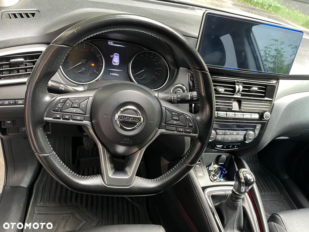 Nissan Qashqai 1.2 DIG-T Tekna EU6 - 12