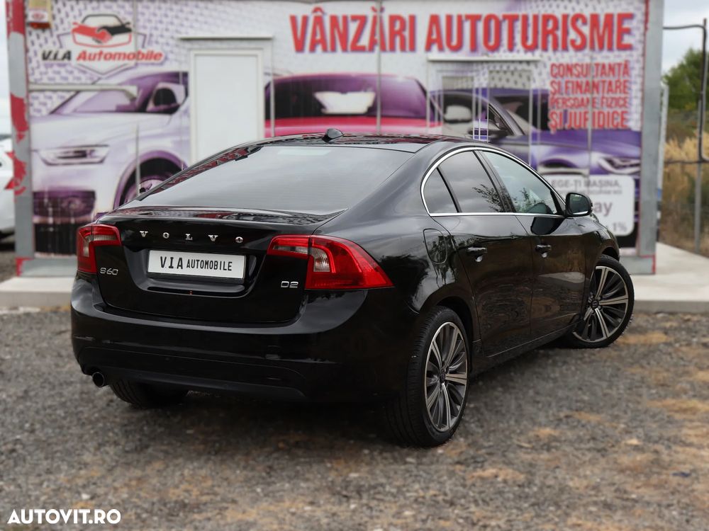 Volvo S60 D2 Geartronic Momentum - 21
