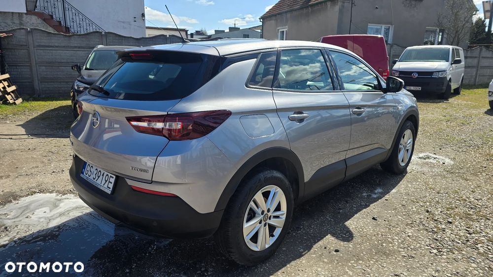 Opel Grandland X 1.2 T Enjoy S&S - 12