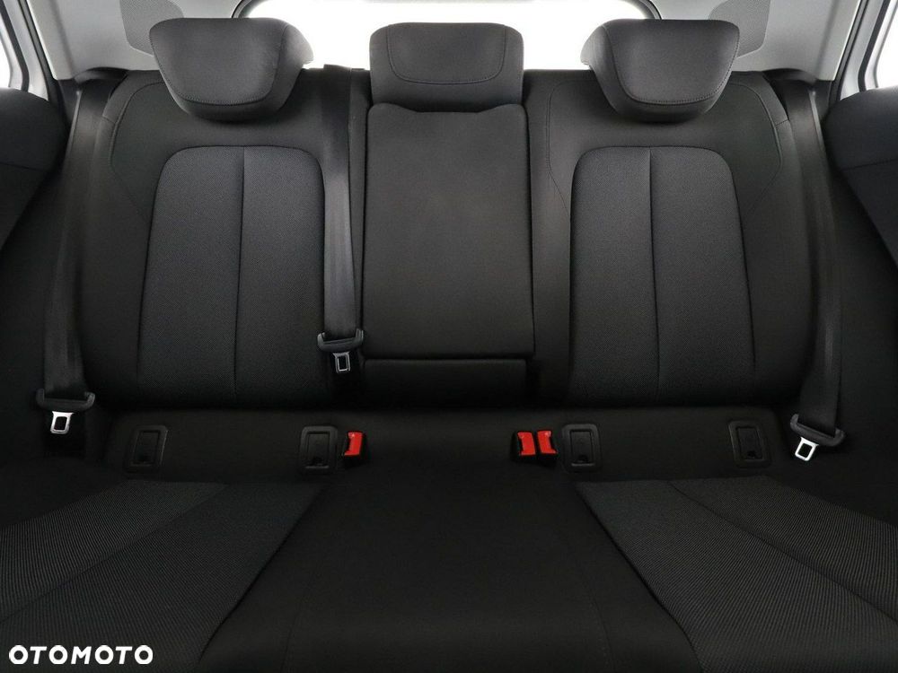 Audi Q2 35 TFSI - 14