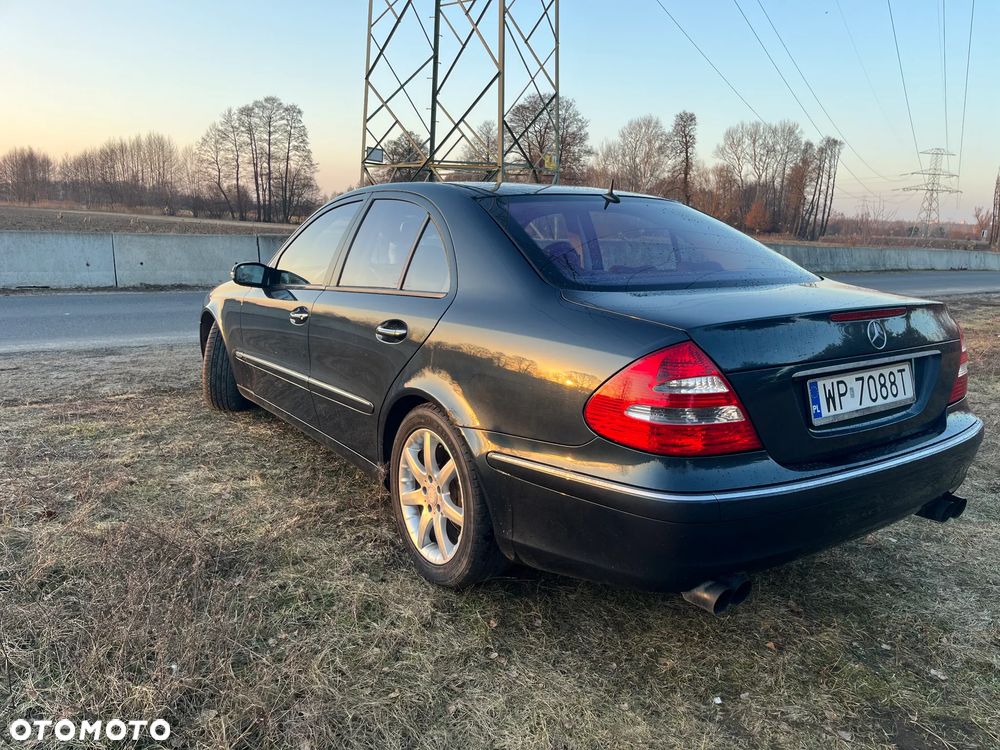 Mercedes-Benz Klasa E - 8