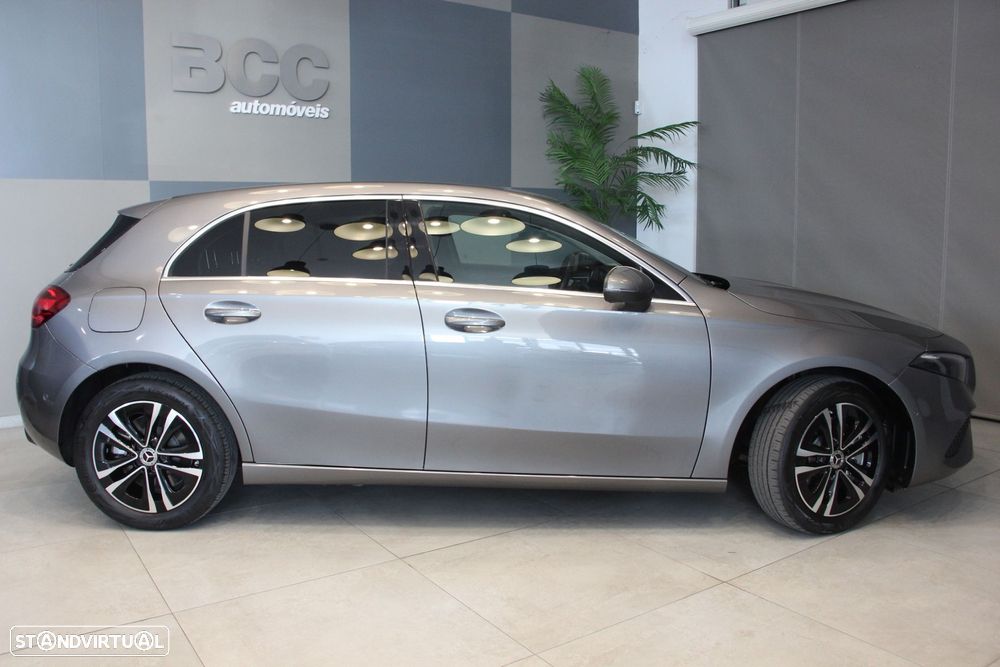 Mercedes-Benz A 250 e Progressive - 3