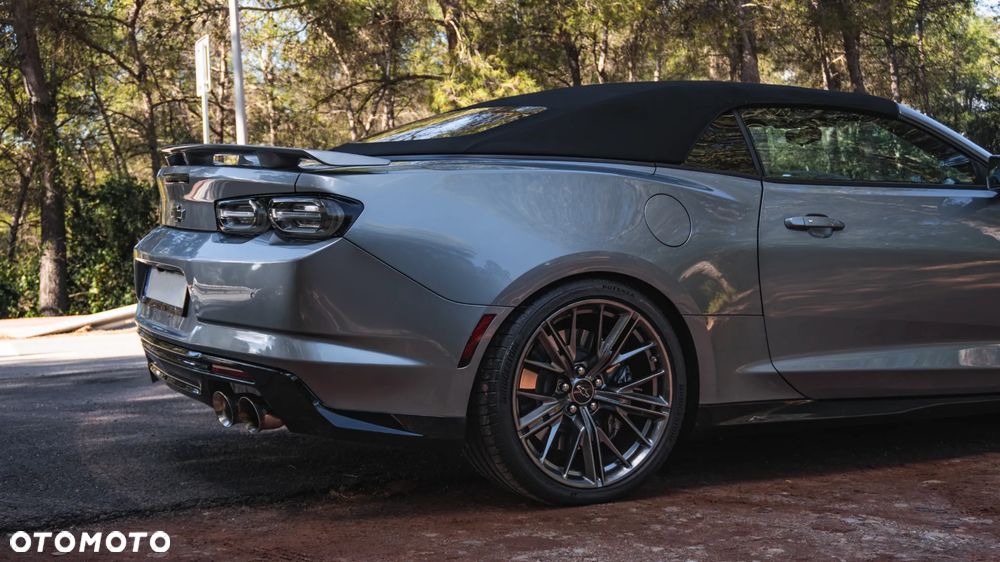 Chevrolet Camaro - 22