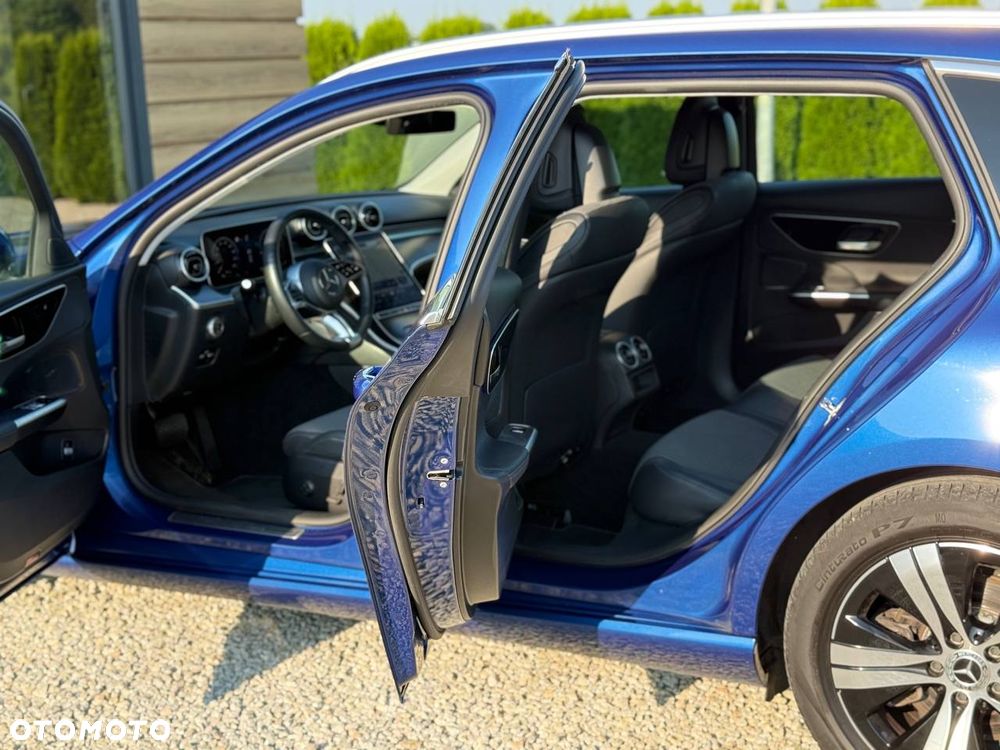 Mercedes-Benz Klasa C 220 d 9G-TRONIC Avantgarde - 13