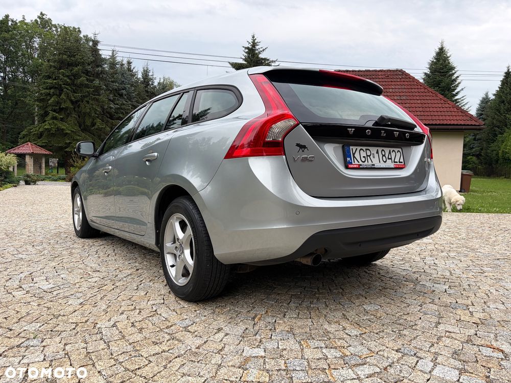 Volvo V60 D2 Kinetic - 9