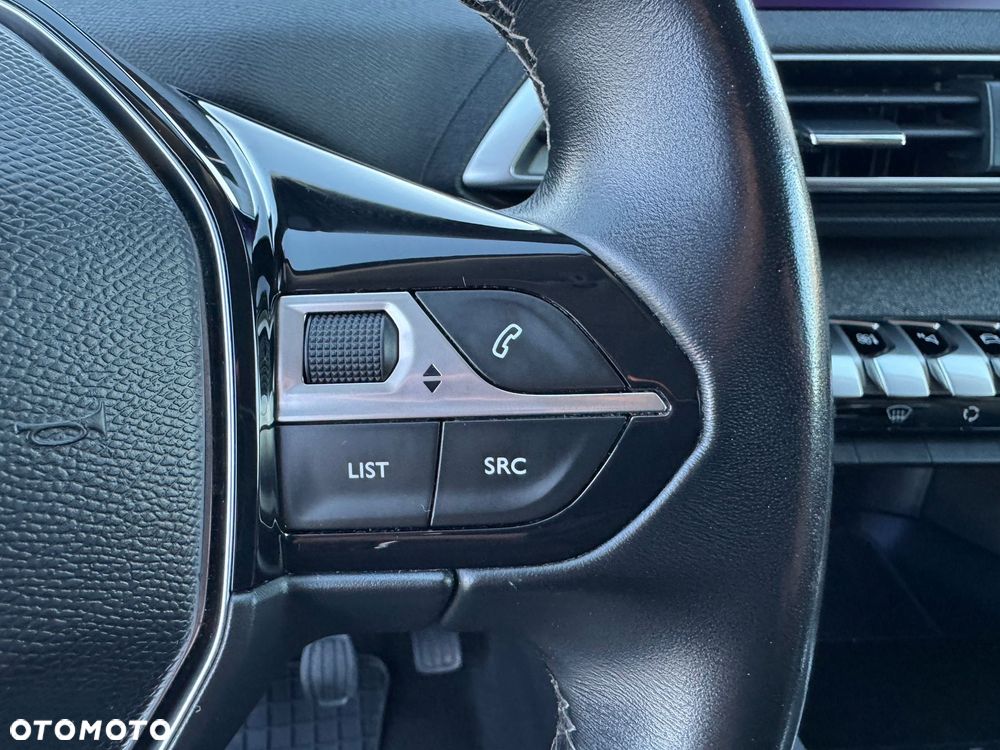 Peugeot 3008 1.2 PureTech GPF Active S&S - 25