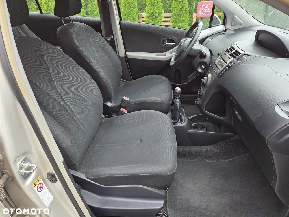 Toyota Yaris 1.33 VVT-i Edition - 16