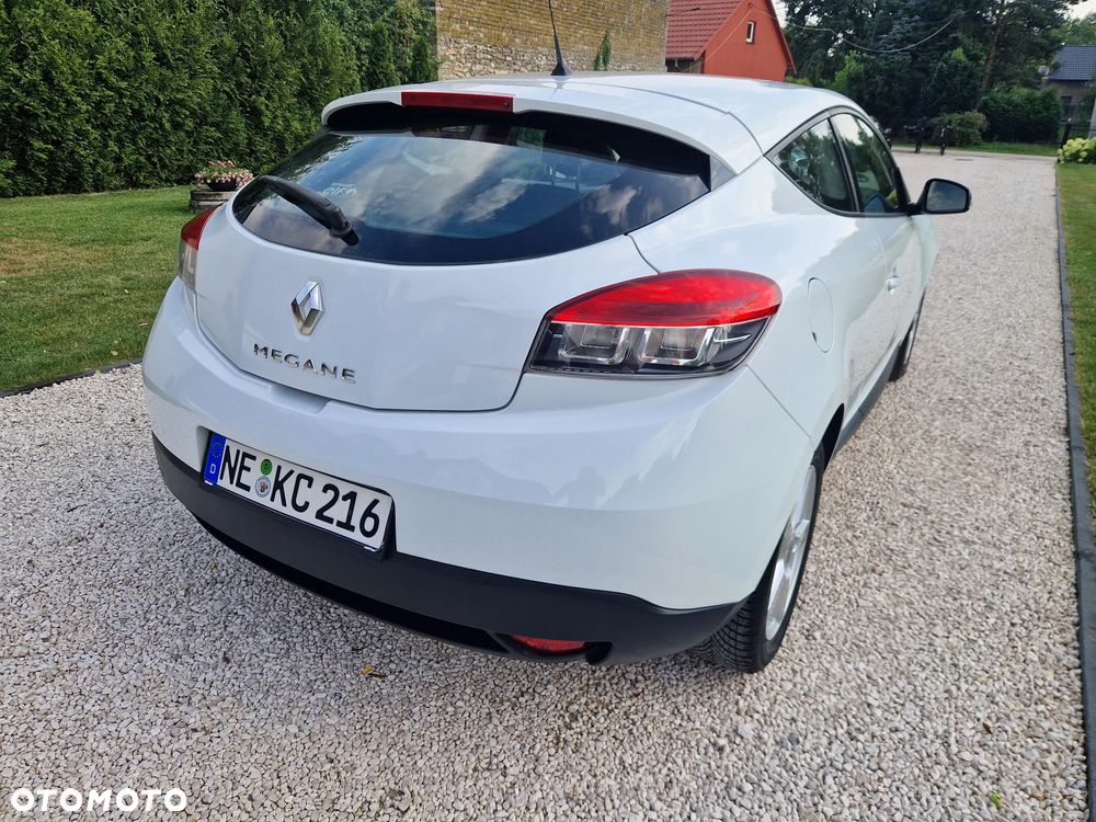Renault Megane 1.6 16V Luxe Dynamique - 17