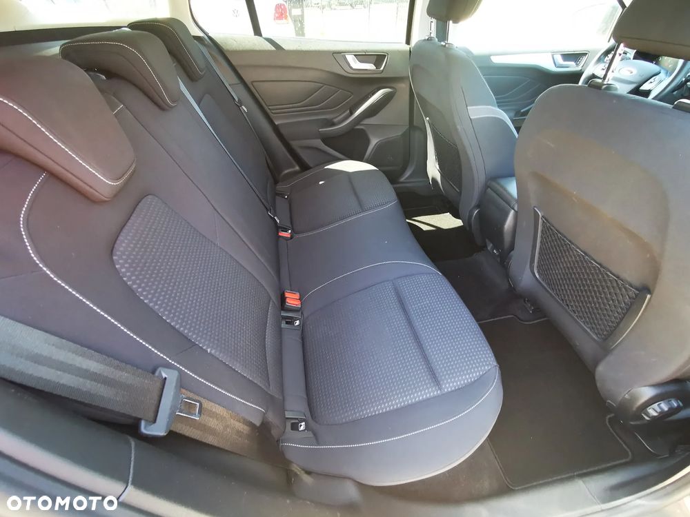 Ford Focus 1.0 EcoBoost STart-Stopp-System TITANIUM X - 16