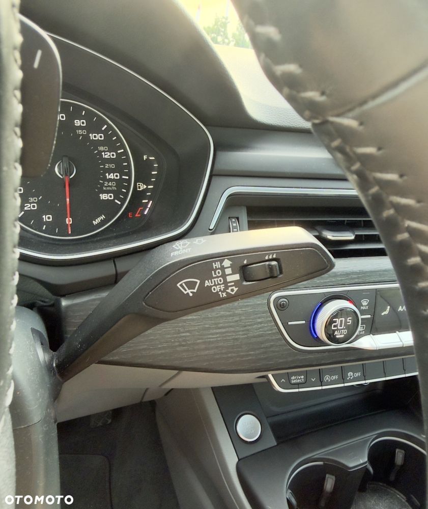 Audi A4 Limousine - 21