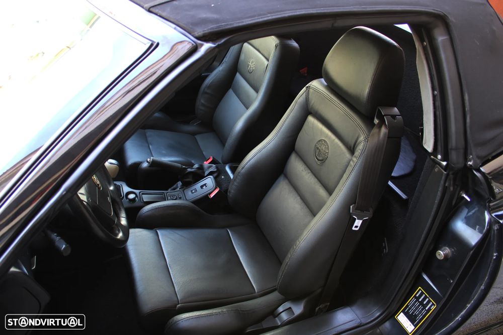 Alfa Romeo Spider 2.0 Twin Spark Base - 24