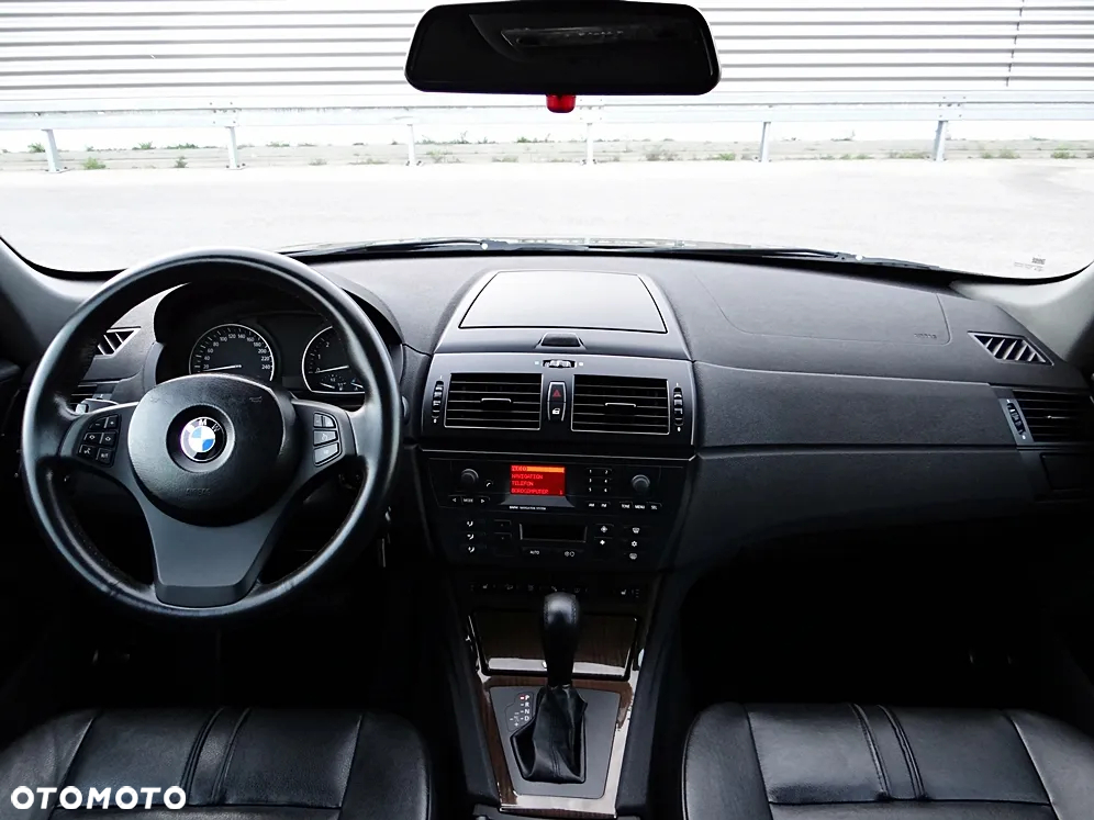 BMW X3 3.0i - 25
