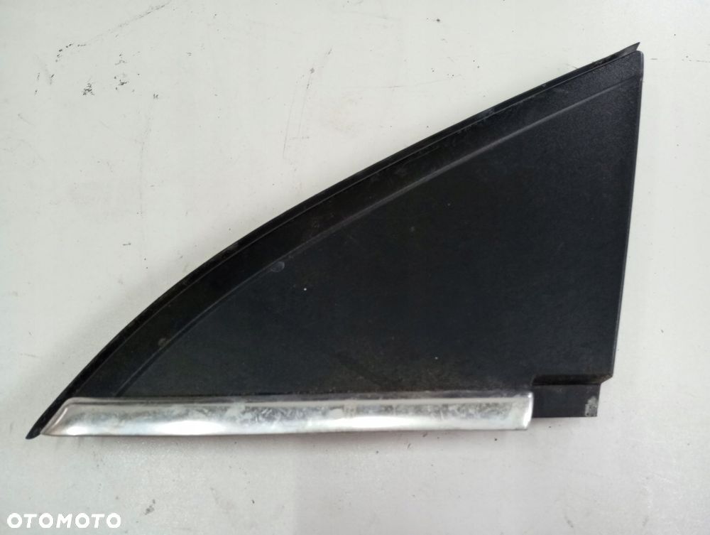 Trojkąt błotnika FORD KUGA MK1 8V41-S16003 8V41-S16004 - 2