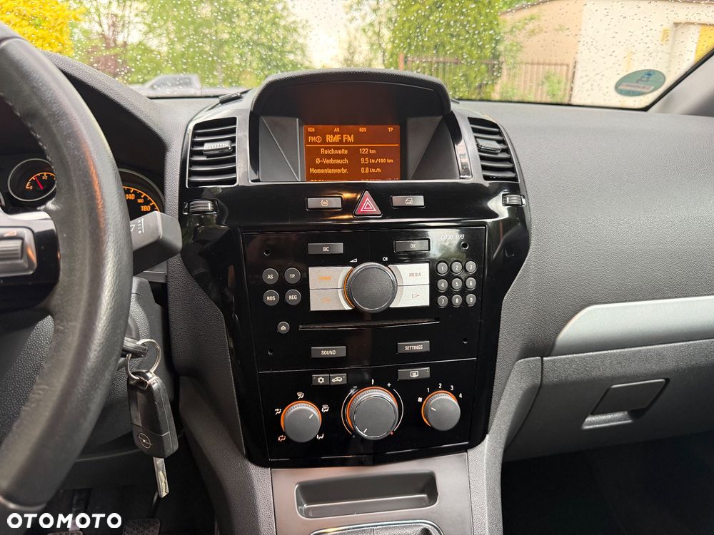 Opel Zafira 1.8 Family - 39