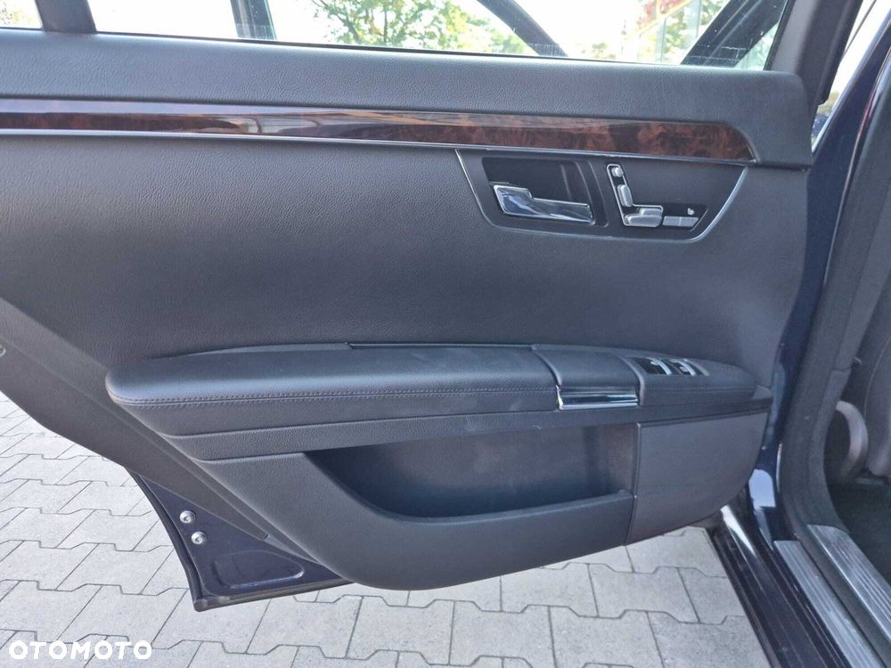 Mercedes-Benz Klasa S 350 L BlueEff - 22