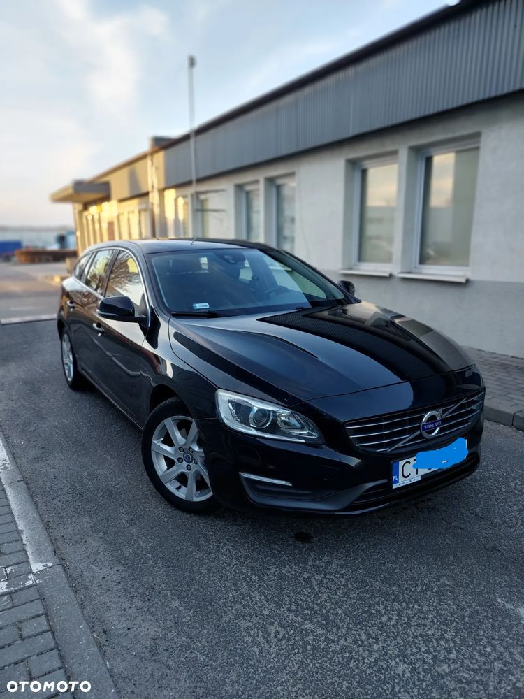 Volvo V60 T4 Momentum - 3