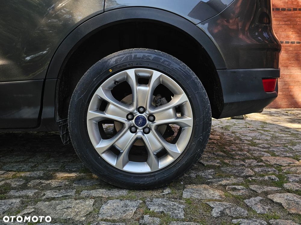 Ford Kuga 2.0 TDCi 4x4 Titanium - 11