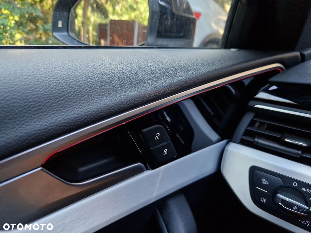 Audi A4 Limousine 35 TFSI mHEV S Line S tronic - 31