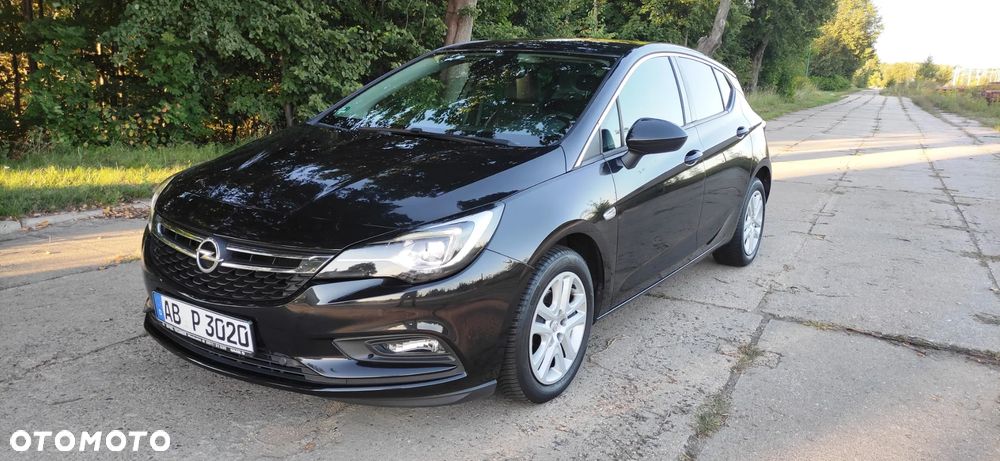Opel Astra 1.4 Turbo Edition - 2