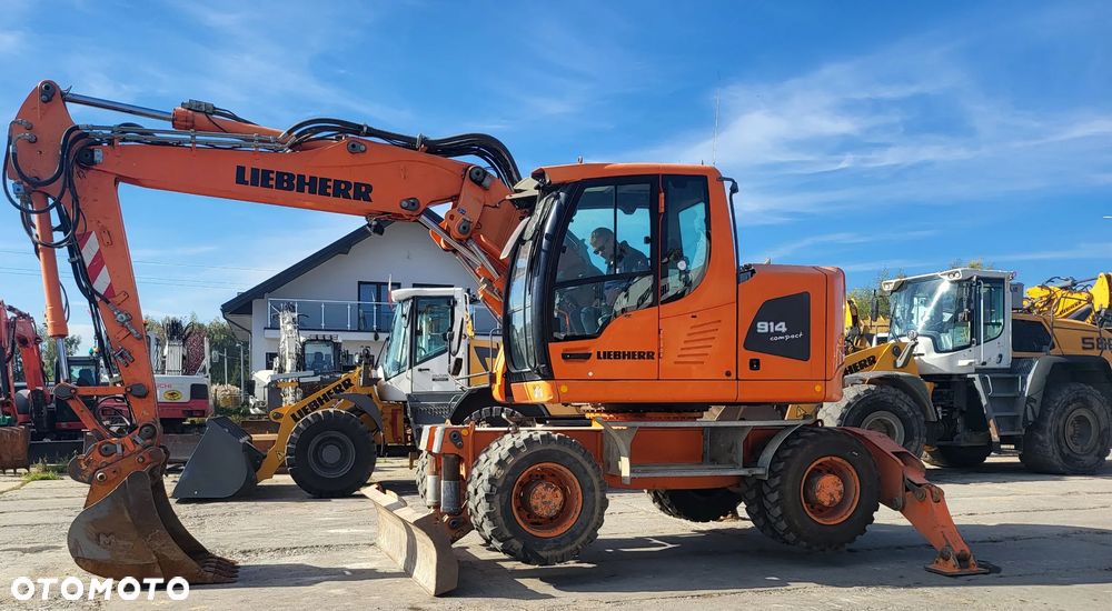 Liebherr A914 Compact - 2